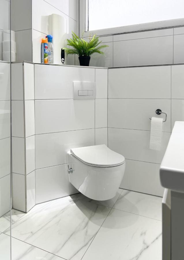 Modernes Apartment Mit Stil In City Lage คาร์ลสรูเฮอ ภายนอก รูปภาพ